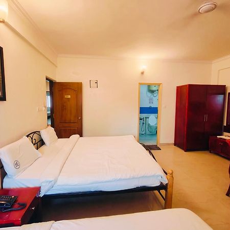 Kings Suites Palace Grounds Bangalore Exterior photo